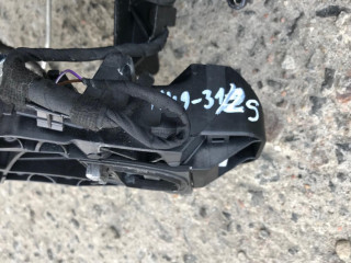 скелет ручки двери задней левой Mercedes-Benz S-Класс W222/C217/A217 2014, 3.0 л., OM 642.861, дизель, АКПП, серебристый, седан, A0997602100