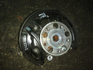 кулак задний левый Mercedes-Benz C-Класс W205/S205/C205 2015, 2.0 л., M 274.920, бензин, АКПП, седан, правый руль