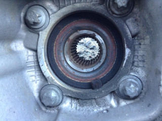 ступица задняя правая BMW 5 серия E60/E61 [рестайлинг] 2008, 3.0 л., N54 B30 A, бензин, АКПП, бордовый, седан