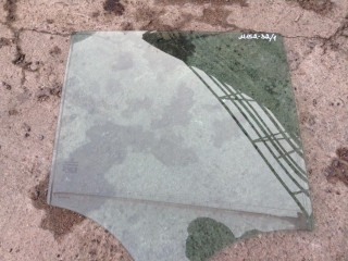 стекло двери задней правой Mercedes-Benz M-Класс W166 2012, 2.1 л., OM 651.960, дизель, АКПП, мокрый асфальт, внедорожник 5 дв.