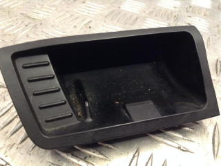 пепельница BMW 3 серия E90/E91/E92/E93 2007, 2.0 л., N47 D20 A, дизель, АКПП, универсал, 7078573