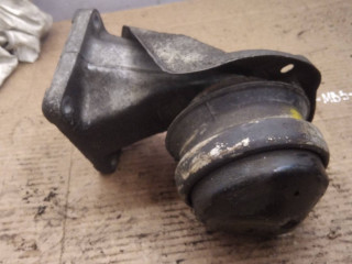 кронштейн двигателя Mercedes-Benz C-Класс W202/S202 1995, 1.8 л., M 111.920, бензин, 2022401117, 6042230004