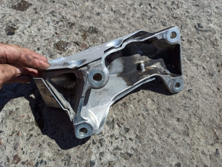 кронштейн двигателя BMW 7 серия F01/F02 2011, 3.0 л., N54 B30 A, бензин, седан, 6777608