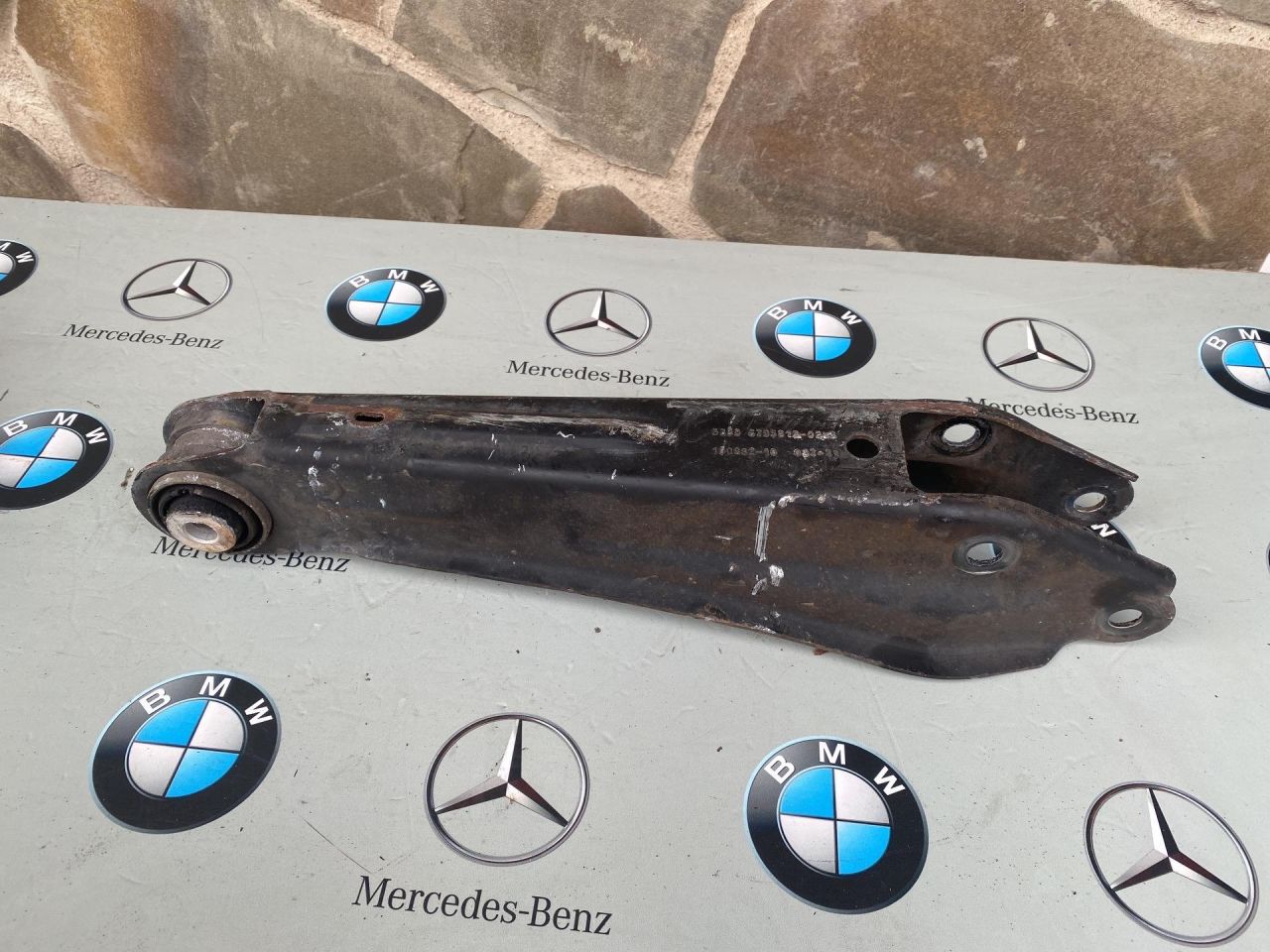 рычаг задний BMW X3 F25 2011, 3.0 л., N52 B30, бензин, 6795812 - фото №1