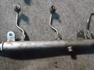 топливная рампа Mercedes-Benz CLS-Класс C219 2006, 3.0 л., OM 642.920, дизель, АКПП, A6420702695