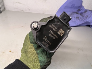 катушка зажигания BMW X1 F48 2018, 2.0 л., бензин, 8643360