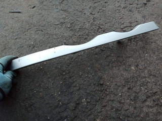 ресничка (ус) правой фары BMW 3 серия E46 1999, 8208482