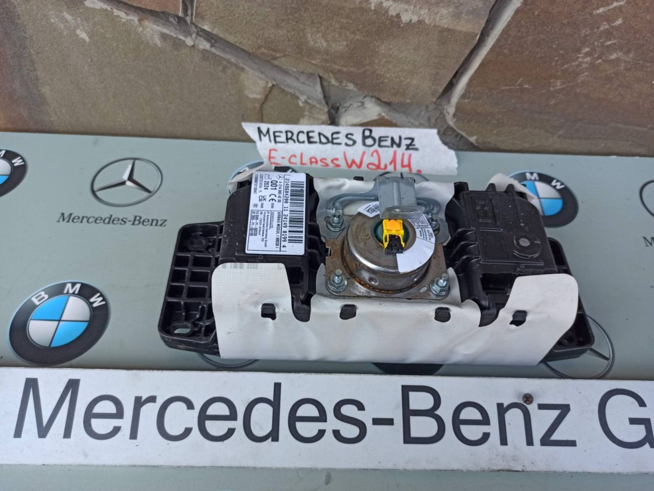 подушка безопасности пассажира Mercedes-Benz E-Класс W214 2025, 2.0 л., дизель, A2148604200 - фото №1