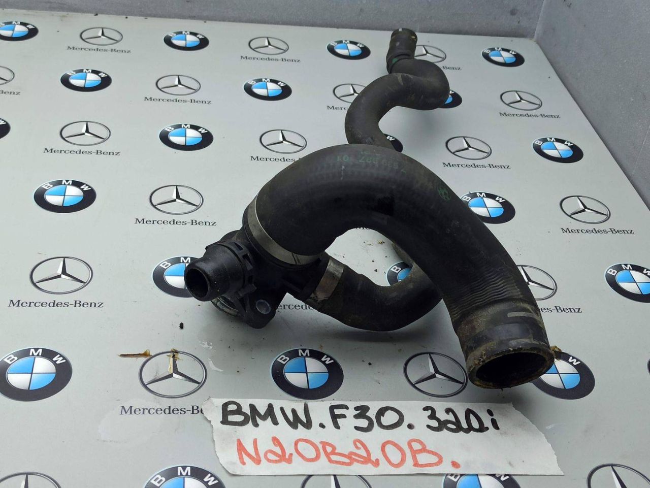 патрубок (трубопровод, шланг) BMW 3 серия F30/F31/F34 2014, 2.0 л., N20 B20 B, бензин, 7639997 - фото №1