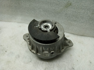 подушка крепления двигателя Mercedes-Benz E-Класс W213/S213/C238/A238 2018, 2.2 л., дизель, 2132400017