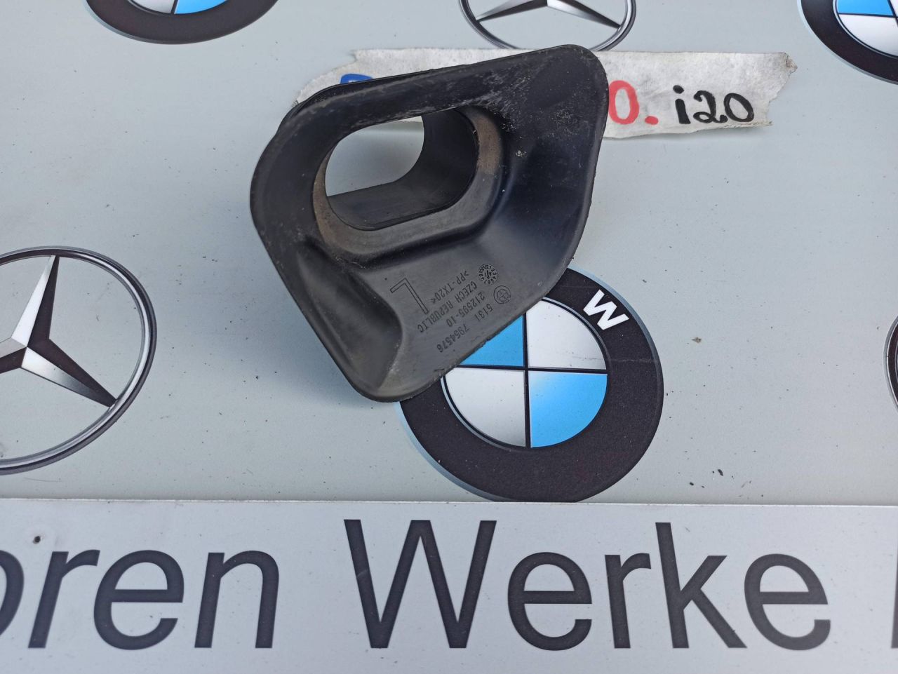 дождевик BMW iX I20 2022, электро, полный привод, правый руль, 7954576 - фото №1