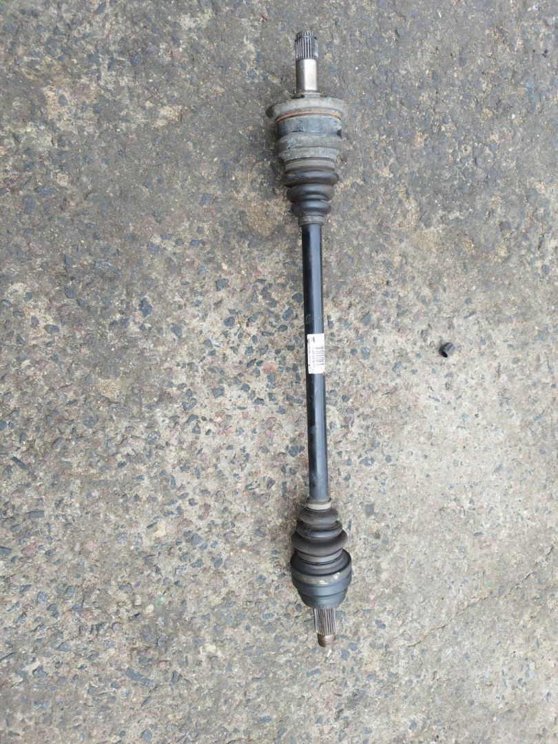 полуось задняя (приводной вал, ШРУС) BMW X3 F25 2014, 2.8 л., бензин, 7598038 - фото №1