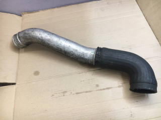 патрубок интеркулера BMW 5 серия E39 1998, 2.5 л., дизель, 2247967