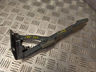 петля капота левая BMW 5 серия E60/E61 2006, 7008727