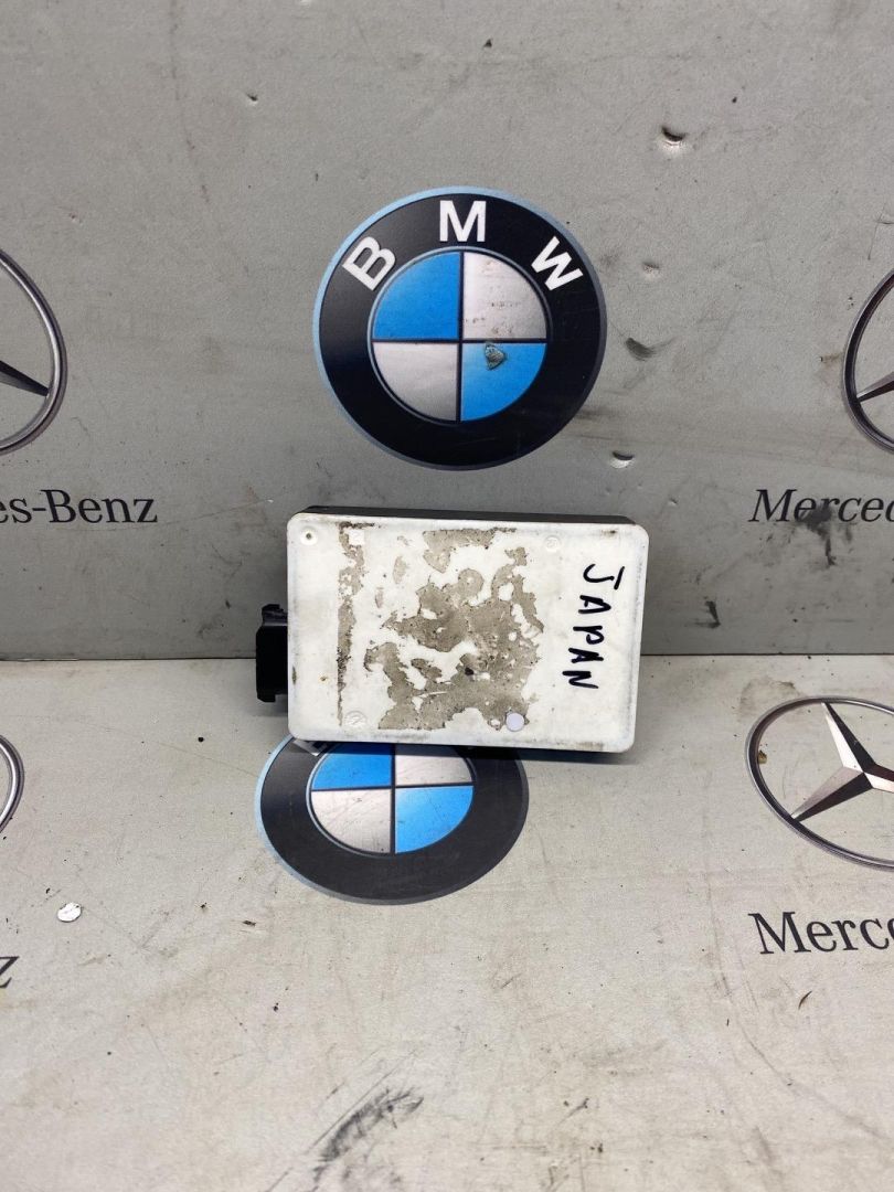 датчик мертвых (слепых) зон Mercedes-Benz 2011, A0009055701, A0009056700, A0009028407 - фото №1