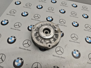 опора амортизатора верхняя (чашка) BMW 5 серия G30/G31 [рестайлинг] 2022, 3.0 л., бензин, полный привод, 6882571