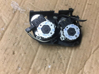 моторчик заслонки печки BMW 7 серия E38 1998, 8391377