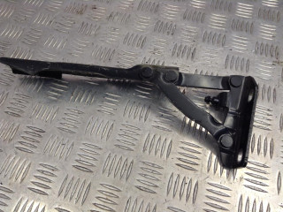 петля капота левая BMW 5 серия E60/E61 [рестайлинг] 2010, 2.0 л., N47 D20 C, дизель, АКПП, универсал, 7008727