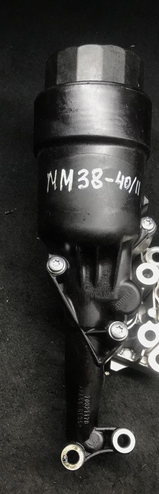 корпус масляного фильтра Mercedes-Benz GLC-Класс X253/C253 2016, 2.1 л., OM 651.921, дизель, АКПП, внедорожник 5 дв., 70321178 - фото №1