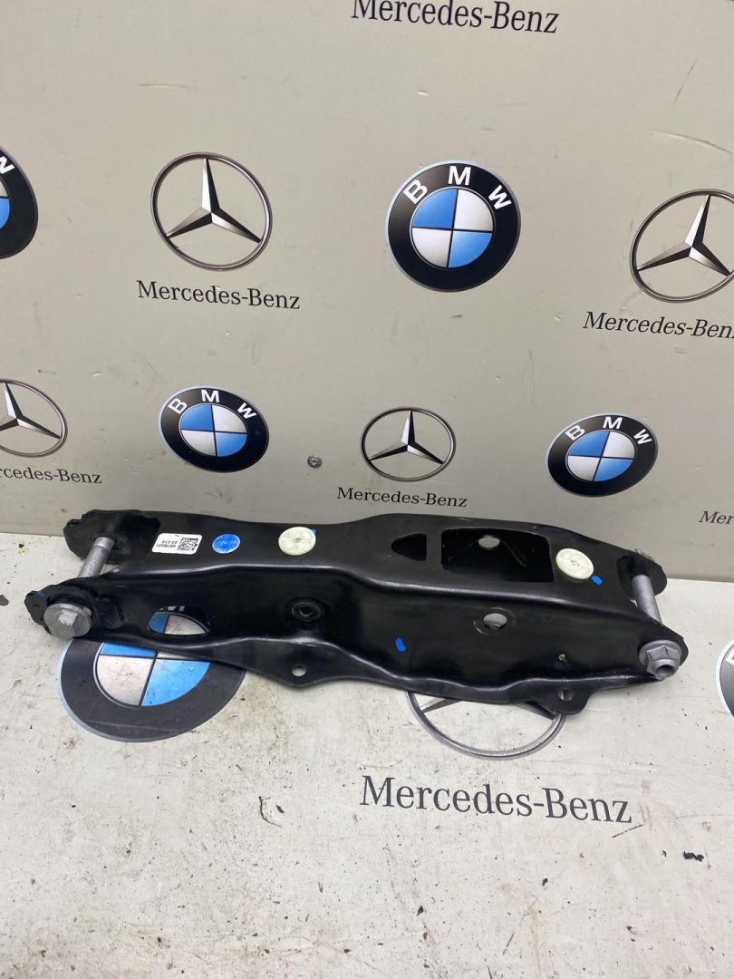 рычаг задний правый BMW 2023, 3.0 л., B58 B30 A, бензин, 475, 6878031 - фото №1