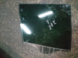 стекло двери задней правой BMW X3 F25 2013, 2.0 л., N47 D20 C, дизель, АКПП, белый, внедорожник 5 дв.