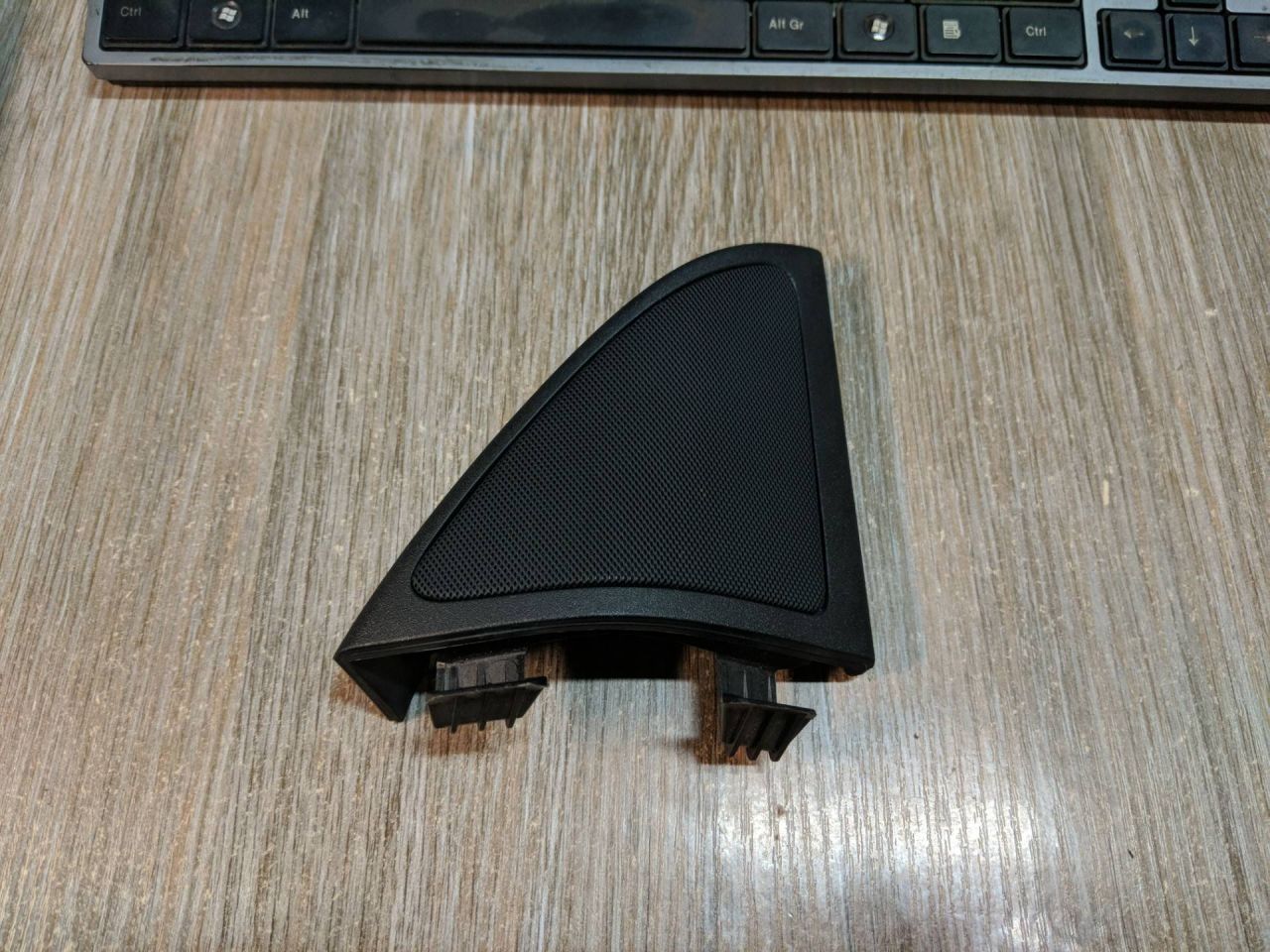 динамик высокочастотный (пищалка) Mercedes-Benz S-Класс W222/C217/A217 2014, 3.0 л., OM 642.861, дизель, АКПП, серебристый, седан, A2228202200, A2227200344 - фото №1