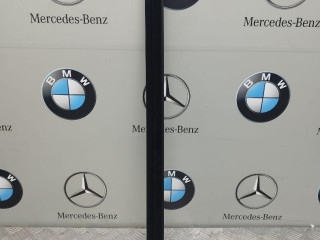 молдинг двери передней левой BMW 2023, 2.0 л., дизель, 300, 7393417