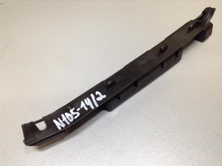 крепление крыла переднего правого BMW 7 серия E65/E66/E67 2002, 3.0 л., АКПП, седан, 8223248