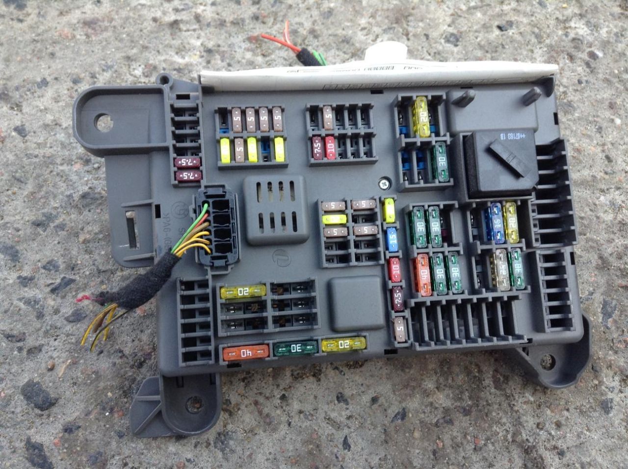 распределитель тока BMW X5 E70 2007, 3.0 л., N52 B30 A, бензин, АКПП, внедорожник 5 дв., 6931687 - фото №1