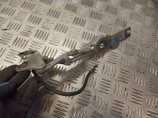 петля капота левая BMW 3 серия E90/E91/E92/E93 2007, 2.0 л., дизель, АКПП, седан, 7115263