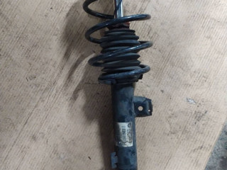 амортизатор передний правый BMW 1 серия E81/E82/E87/E88 2004, 6768916