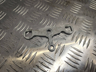 крепление форсунки BMW 2012, 2.0 л., N20 B20 B, бензин, 7595405