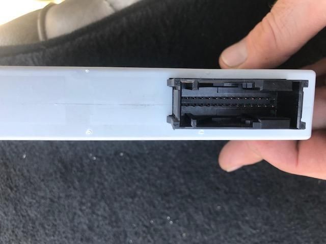 Блок управления бесключевым доступом BMW X5 E70 2008, 4.8 л., N62 B48 B, бензин, АКПП, белый, внедорожник 5 дв., 61359134707 - фото №1