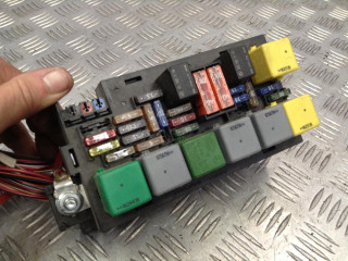 блок предохранителей Mercedes-Benz M-Класс W164 2006, 3.0 л., OM 642.940, дизель, АКПП, внедорожник 5 дв., A1645400872