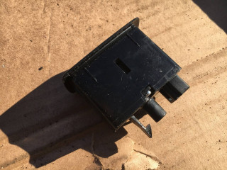 кнопка стеклоподъемника двери Mercedes-Benz M-Класс W164 [рестайлинг] 2010, 3.0 л., OM 642.820, дизель, АКПП, серебристый, внедорожник 5 дв., правый руль, 2518200510, A2518200510