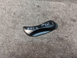 захватный крюк капота BMW 5 серия E60/E61 2005, 3.0 л., дизель, АКПП, синий, седан, 51437008933, 7008933