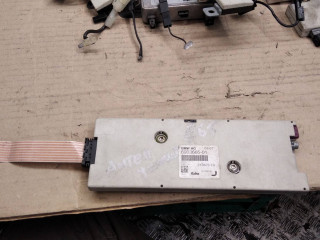 антенна BMW 7 серия E65/E66/E67 [рестайлинг] 2005, 4.8 л., бензин, 6933665