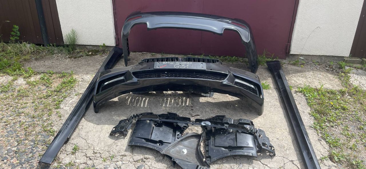 комплект обвеса (BodyKIT) BMW 5 серия G30/G31 2018, 2.0 л., B48 B20 A, бензин, задний привод, правый руль - фото №1