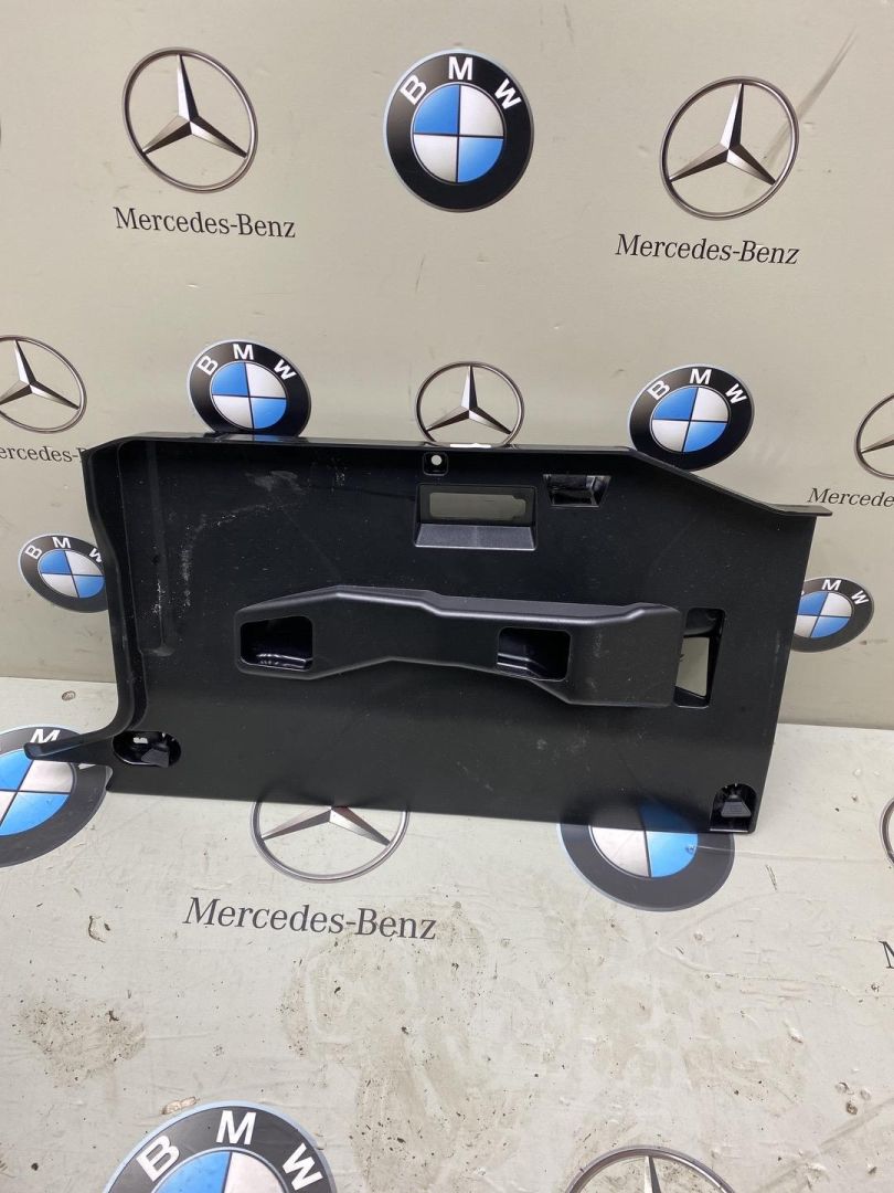 пластик BMW 2023, 3.0 л., B58 B30 A, бензин, 475, 9399371 - фото №1