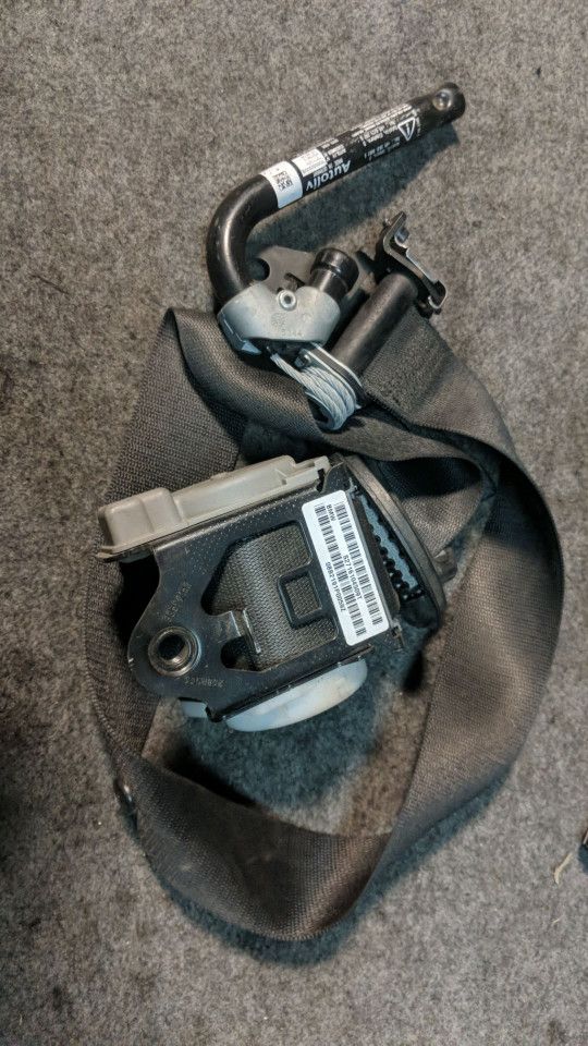 ремень безопасности BMW X5 E70 2008, 3.0 л., D, дизель, АКПП, внедорожник 5 дв., 7161045 - фото №1