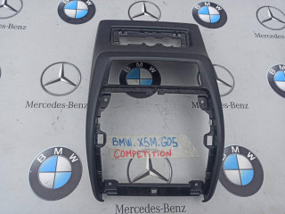 пластик BMW X5 M F95 2021, 4.4 л., бензин, полный привод, 3364320, 9399875