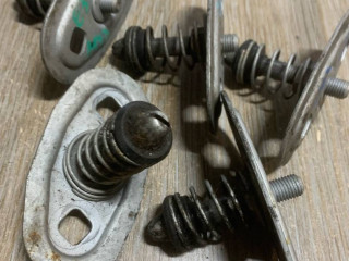 замок капота BMW 5 серия E39 [рестайлинг] 2002, 8176594