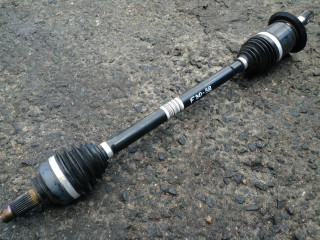 полуось передняя правая (приводной вал, ШРУС) BMW 2013, 2.0 л., N20 B20 A, бензин, АКПП, седан, 7637444