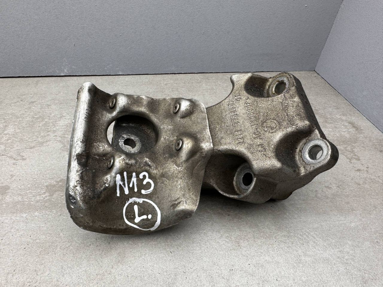 кронштейн двигателя BMW 2014, 1.6 л., N13 B16 A, бензин, 6788607 - фото №1