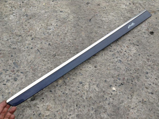 молдинг двери передней левой Mercedes-Benz M-Класс W164 2006, 3.0 л., OM 642.940, дизель, АКПП, внедорожник 5 дв.