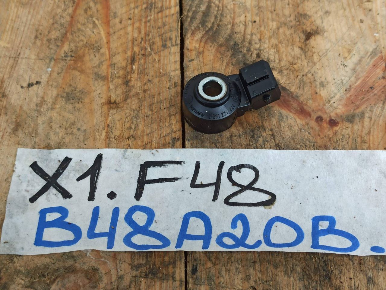 датчик детонации BMW X1 F48 2018, 2.0 л., B48 A20 B, бензин, 7636937 - фото №1