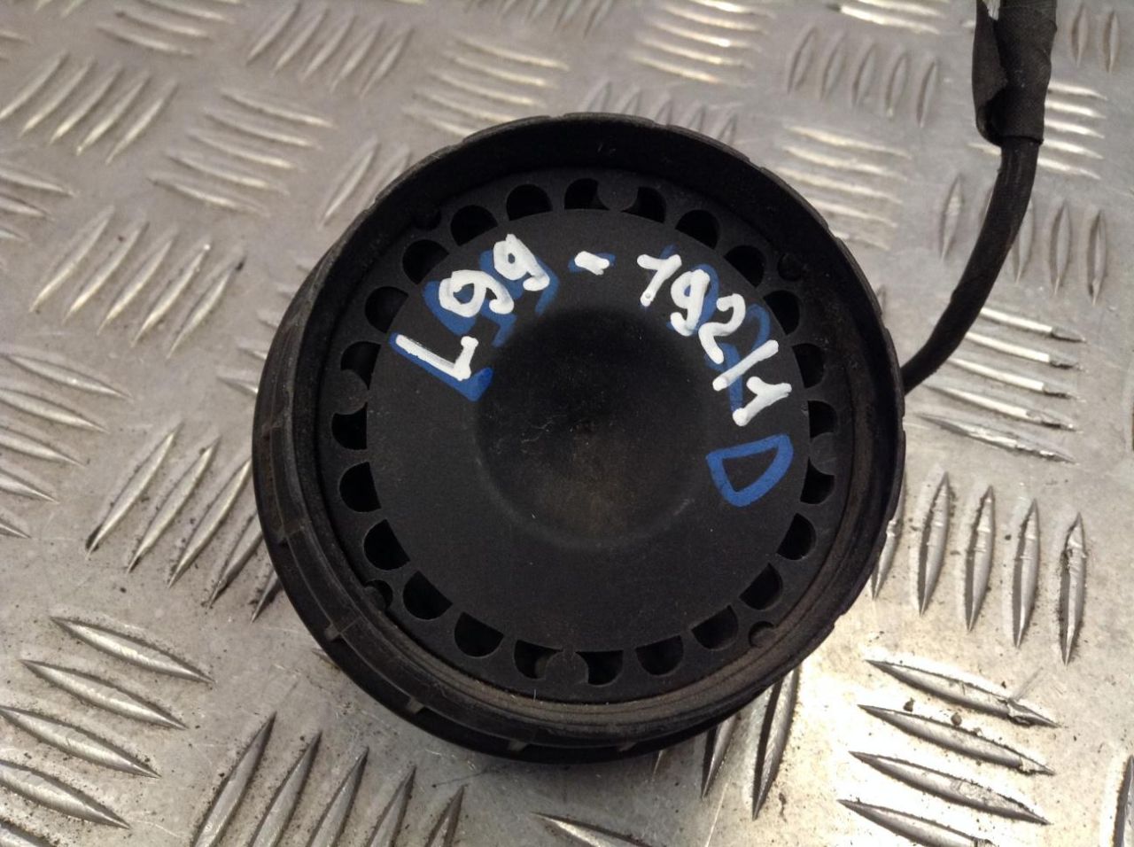 сирена (гонг) BMW 5 серия E60/E61 2007, 3.0 л., дизель, АКПП, седан, правый руль, 9124581 - фото №1