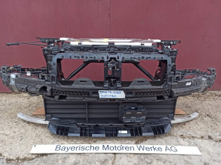 передняя панель крепления облицовки (телевизор) BMW i4 G26 2022, электро, АКПП