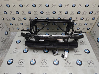 передняя панель крепления облицовки (телевизор) BMW 2025, 3.0 л., бензин