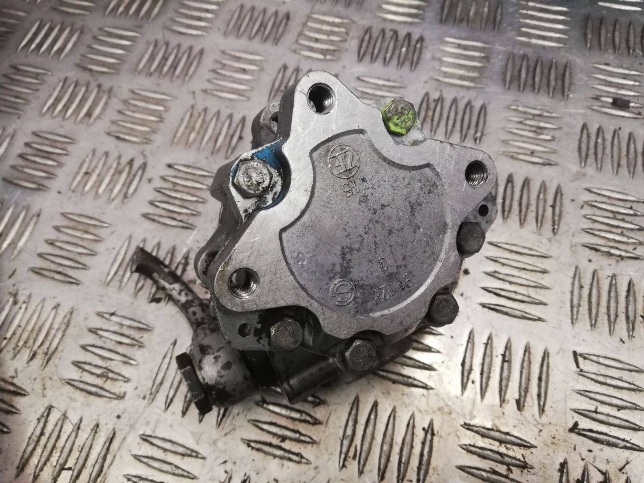 насос гидроусилителя руля BMW 3 серия E90/E91/E92/E93 2006, 2.0 л., дизель, АКПП, седан - фото №1